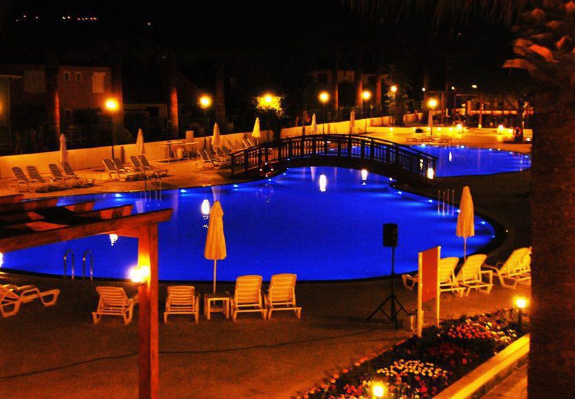 Palm Wings Kusadasi Beach Resort&Spa Eksteriør bilde